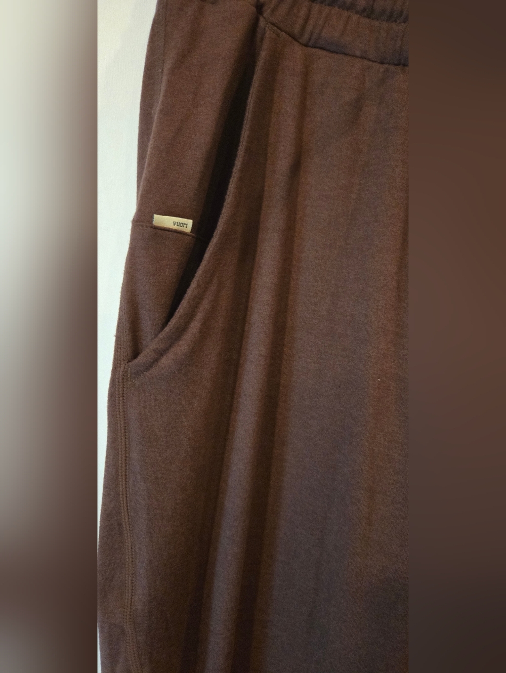 Vuori Ponto Performance Men's L 30" Brown Drawstring Lounge Straight Leg Pants - Picture 3 of 5